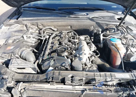 2013 Audi A4 2.0T Premium z USA, uszkodzony, nr VIN WAUFFAFL8DN051204